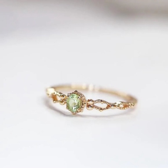 NEW Gold Plated Round Cubic Zirconia Adjustable Ring - Picture 1 of 9